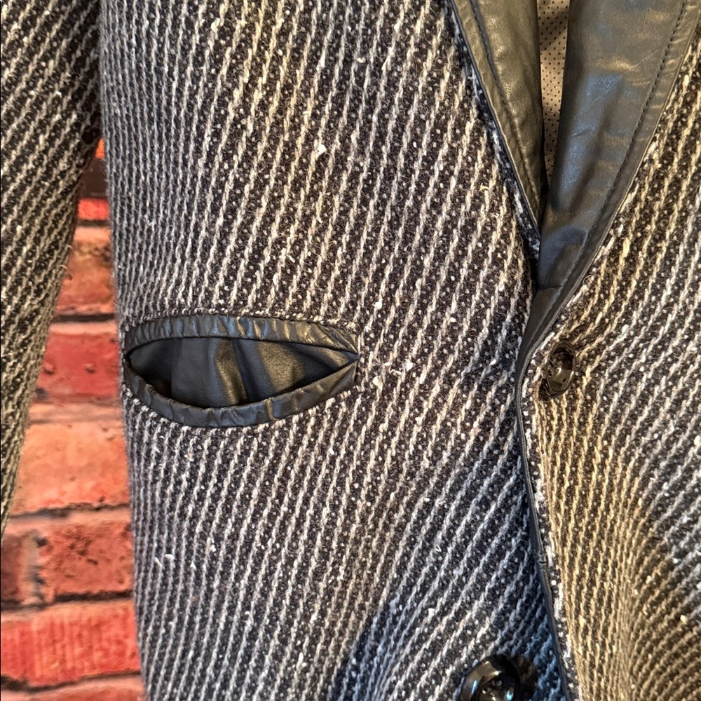 Dual Control Over Coat - Picture 8 of 17